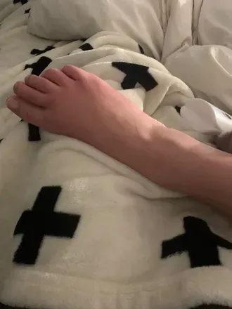 OnlyFans cuenta feetforviews header 2