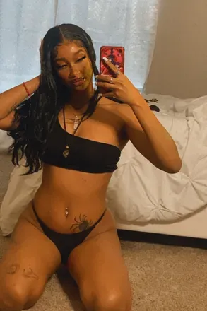 OnlyFans cuenta theashcat avatar 1