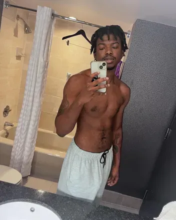 OnlyFans cuenta l0ngbbchief avatar 1