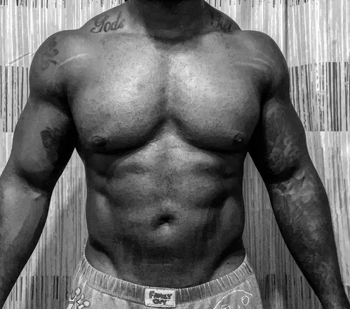 OnlyFans cuenta dreadstattoosmuscles header 2