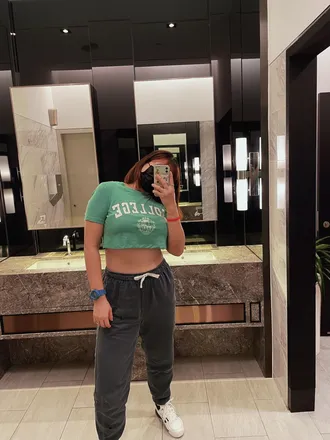 OnlyFans cuenta happinessweirdo header 2