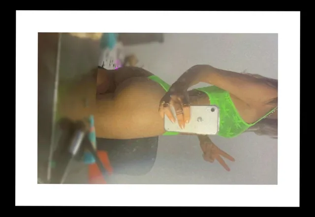 OnlyFans cuenta arrobaloyra header 2