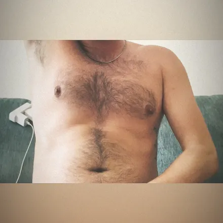 OnlyFans cuenta thehairyboyhole header 2