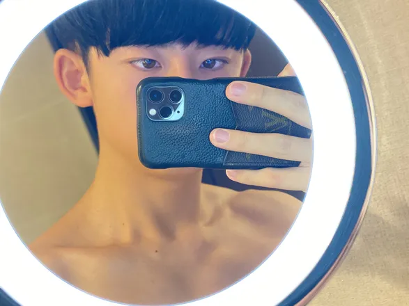 OnlyFans cuenta yuto_10262 header 2