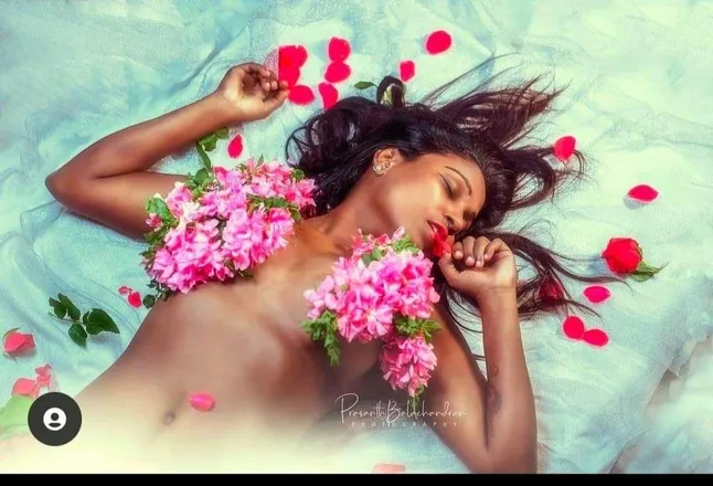 OnlyFans cuenta lekhaneelakandan header 2