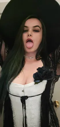 OnlyFans cuenta midnightwolfy avatar 1