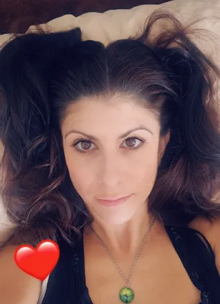 OnlyFans cuenta naughtygrlgia header 2