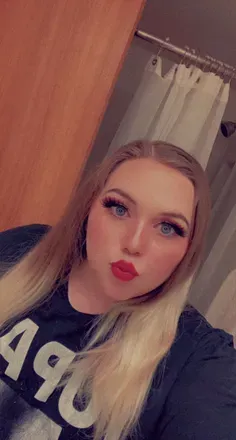 OnlyFans cuenta snowbunnybrittany00 header 2