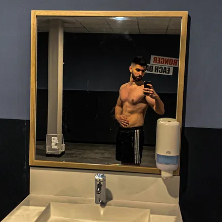 OnlyFans cuenta essenceofj header 1