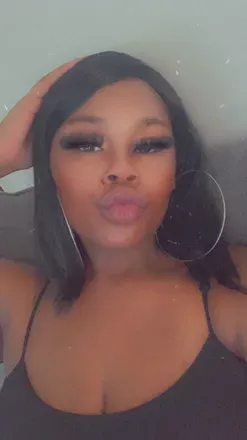 OnlyFans cuenta hoodrichbella83 avatar 1