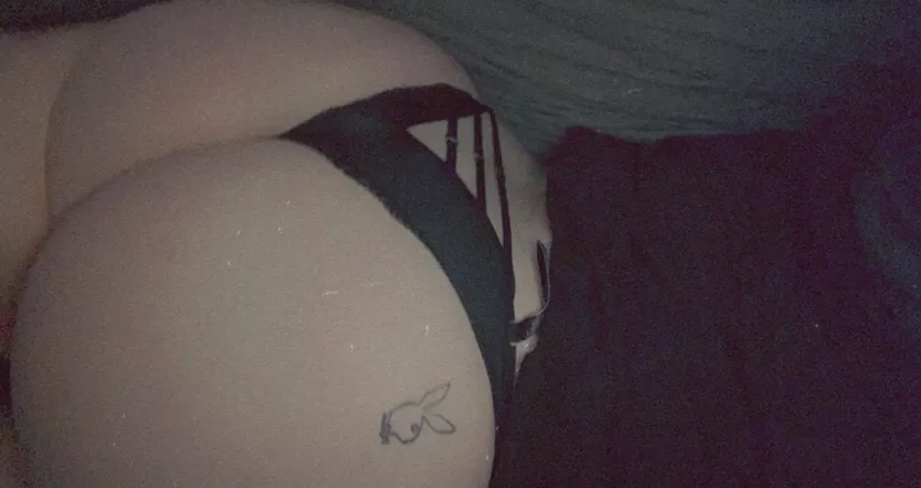 OnlyFans cuenta thiccprincess12 header 2