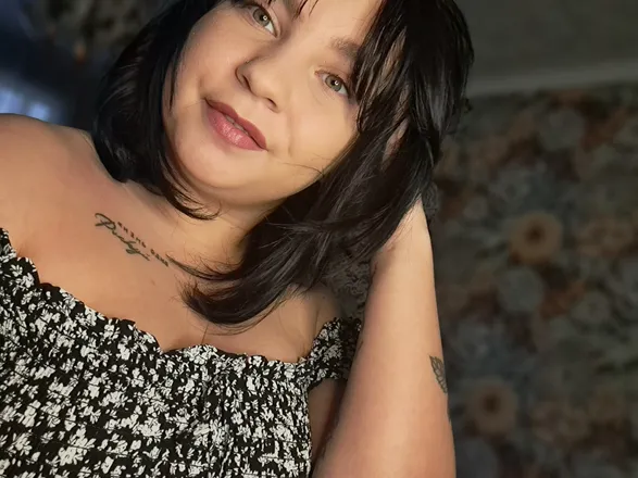 OnlyFans cuenta missbelka99 header 2