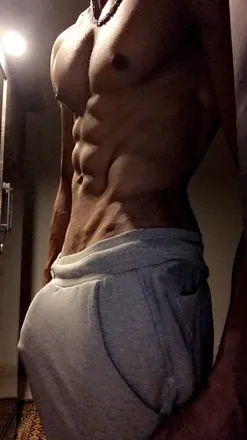 OnlyFans cuenta ray69696 header 2