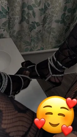 OnlyFans cuenta yoruichionna888 header 2