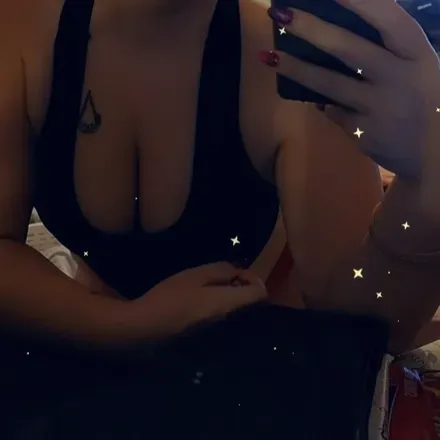 OnlyFans account  mystiquieoftheraven avatar 1