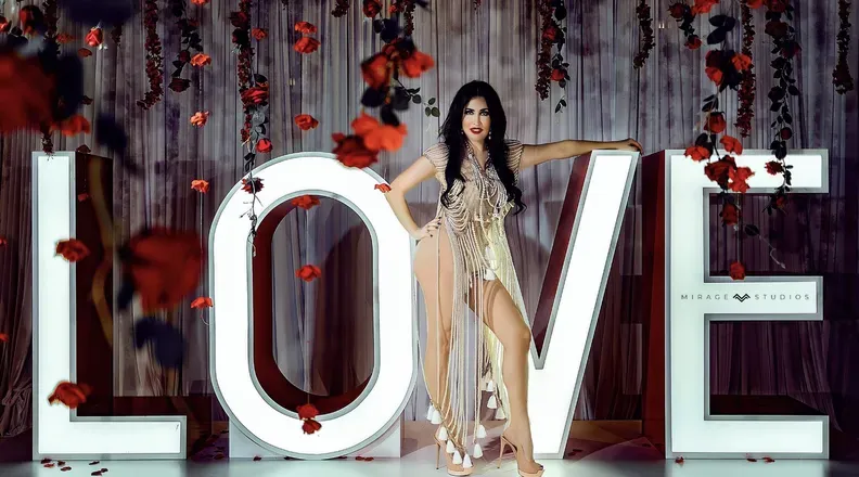 OnlyFans cuenta xenia_onatopp header 2