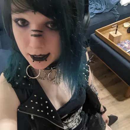 OnlyFans account  cindershade avatar 1