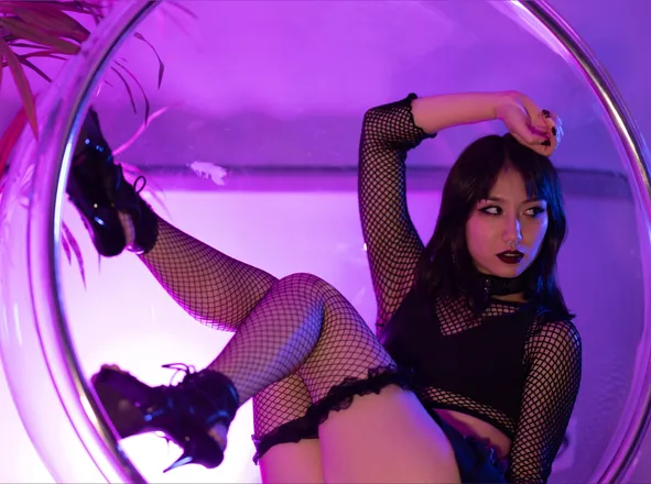 OnlyFans account  yurifoxgirlvip header 2