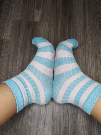 OnlyFans account  feetmichikira avatar 1