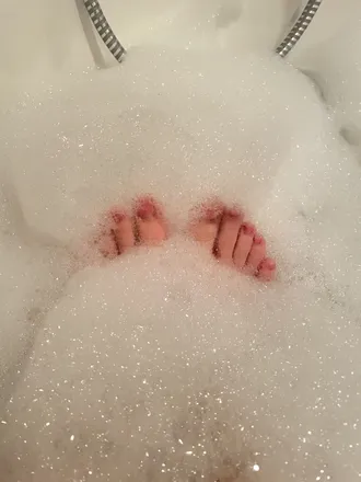OnlyFans account  candycottoe header 2