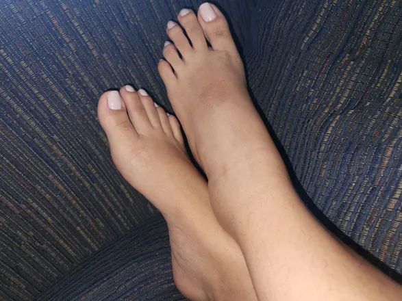 OnlyFans cuenta yanipies header 2