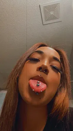 OnlyFans cuenta whoiskaay avatar 1