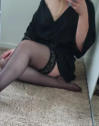OnlyFans cuenta lingerie_mom avatar 1
