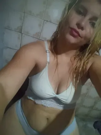 OnlyFans cuenta rubia19021995 avatar 1