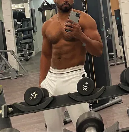 OnlyFans cuenta povpaintpapi avatar 1
