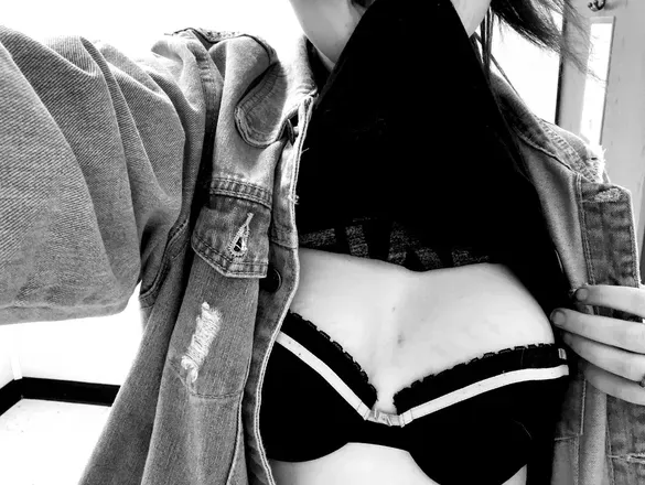 OnlyFans cuenta yaeli_gonzalez header 2