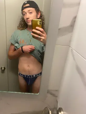 OnlyFans cuenta ryansworld0 avatar 1