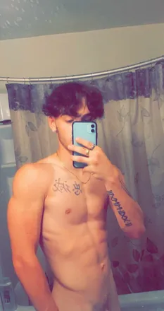 OnlyFans cuenta u211147929 header 2