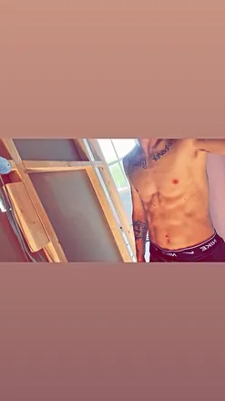 OnlyFans account  unknowmale96 header 2