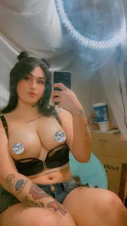 OnlyFans cuenta midnightmandyxo avatar 1