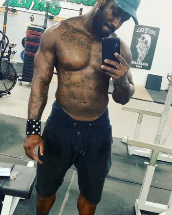 OnlyFans cuenta inkedupkid305 avatar 1