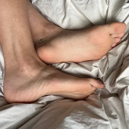 OnlyFans cuenta zealousfeet avatar 1