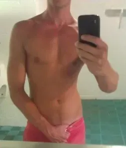 OnlyFans cuenta petrvert avatar 1