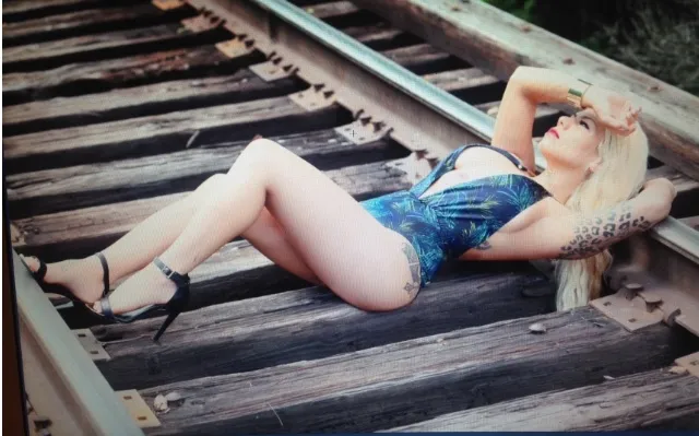 OnlyFans cuenta hawaiianbarbie808 header 2