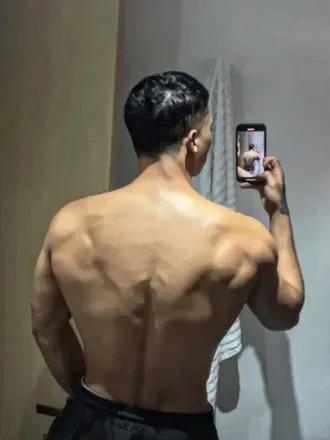 OnlyFans cuenta kingalexander555 avatar 1