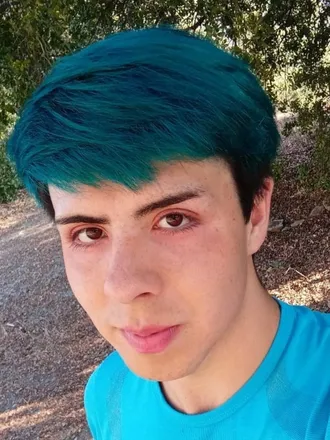 OnlyFans cuenta azul_romanov header 2