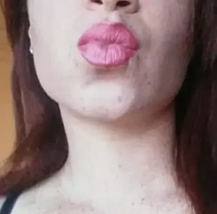OnlyFans cuenta islandpeach22 avatar 1