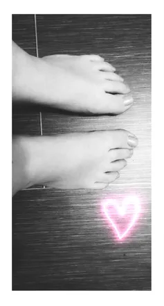 OnlyFans cuenta toetallyfeet21 header 2