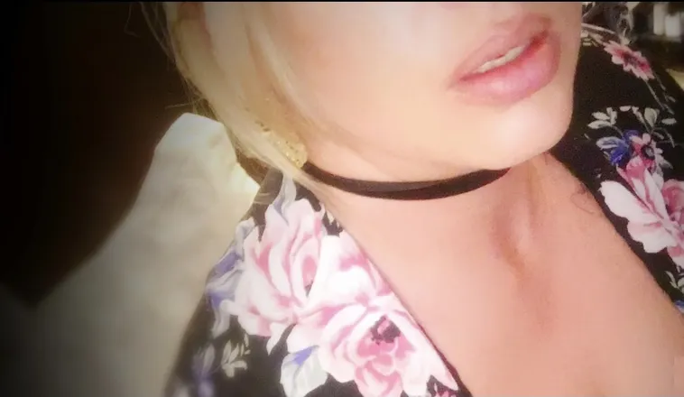 OnlyFans cuenta texasbellebeauty header 2