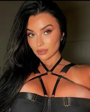 OnlyFans account  lycheeelust avatar 1