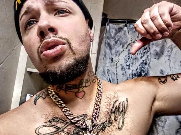 OnlyFans cuenta blatinodaddyangel header 2