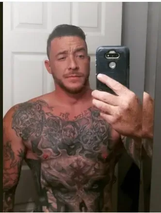 OnlyFans cuenta braddeniro avatar 1
