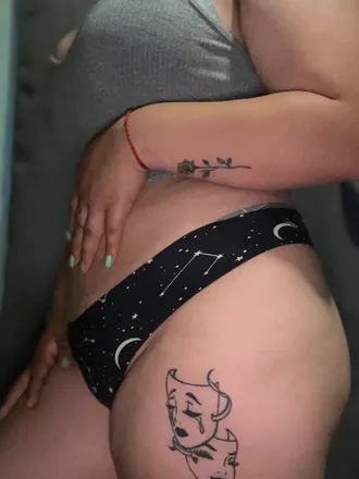 OnlyFans cuenta lovewithangie header 2