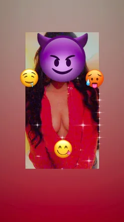 OnlyFans cuenta kimsitaag header 2