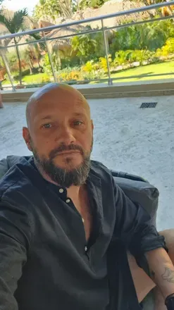 OnlyFans cuenta u315965413 avatar 1