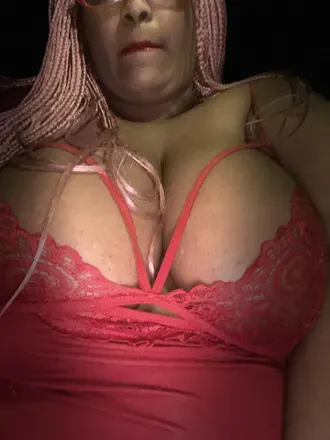 OnlyFans cuenta yourfavoritebbw32 header 2
